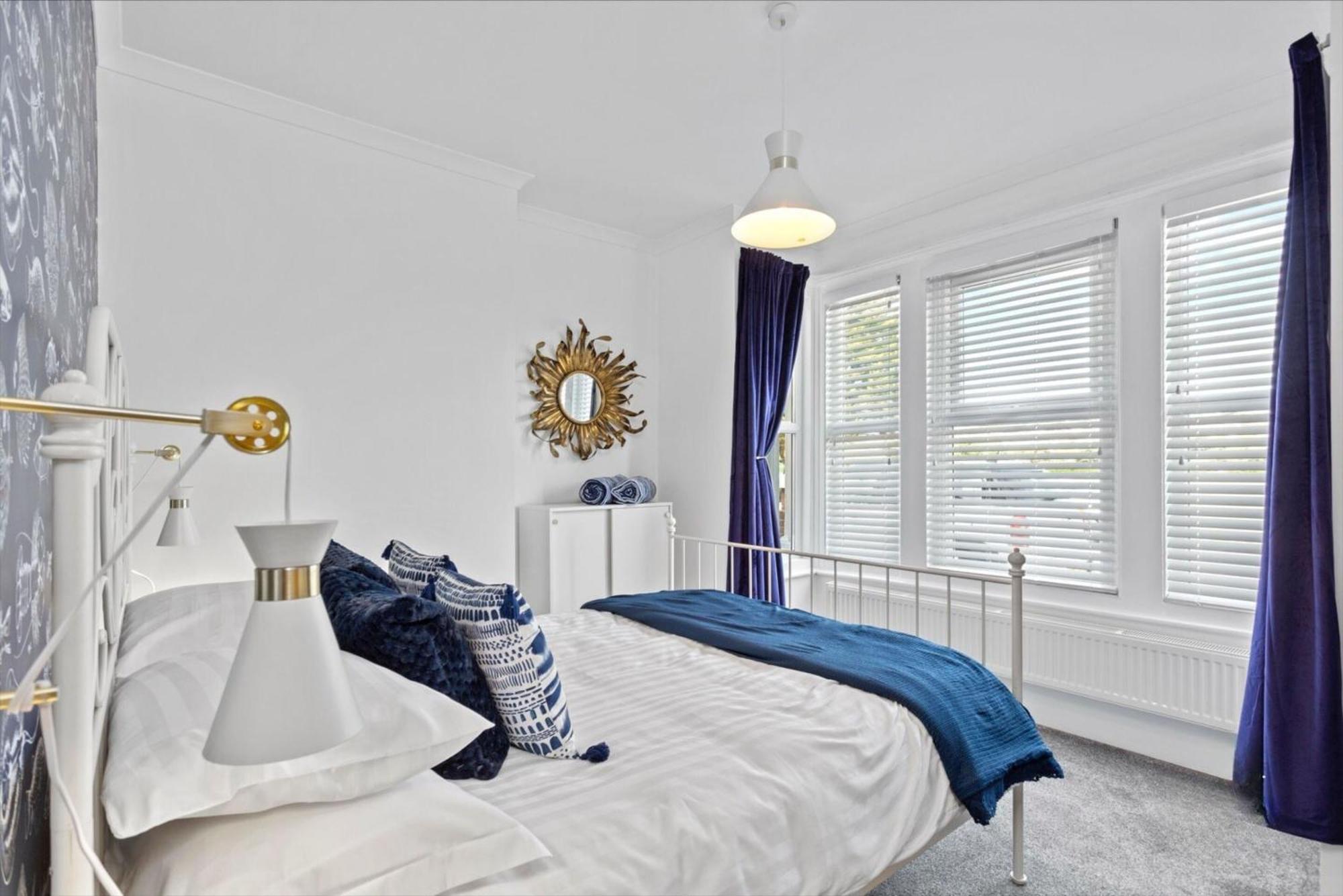Apartment Captain's Quarters *